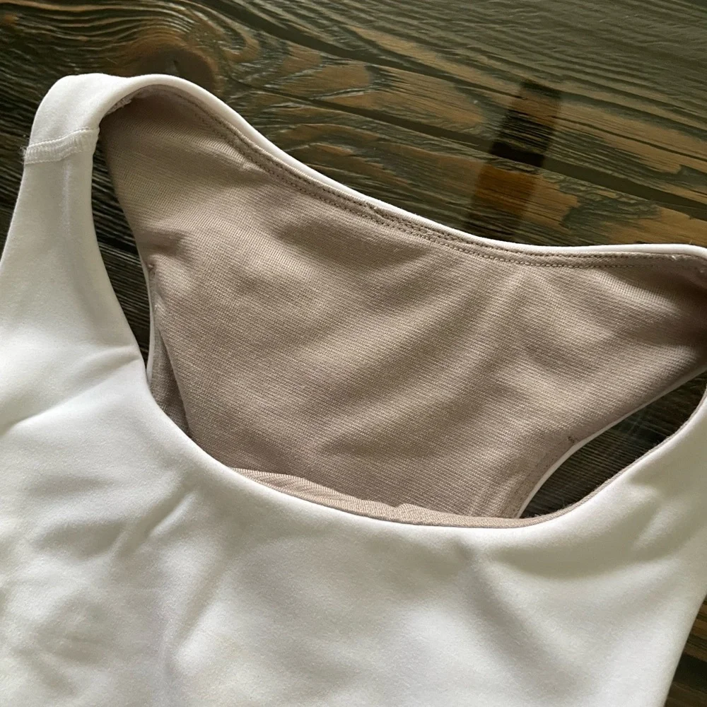 Lululemon Athletica White Tank Top - Picture 2 of 6